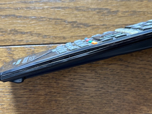 リモコンの開け方