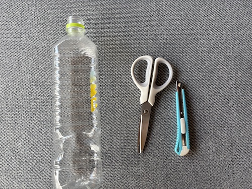 カメムシの捕獲器の作り方